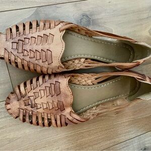 Women's Tan Huarache Sandals